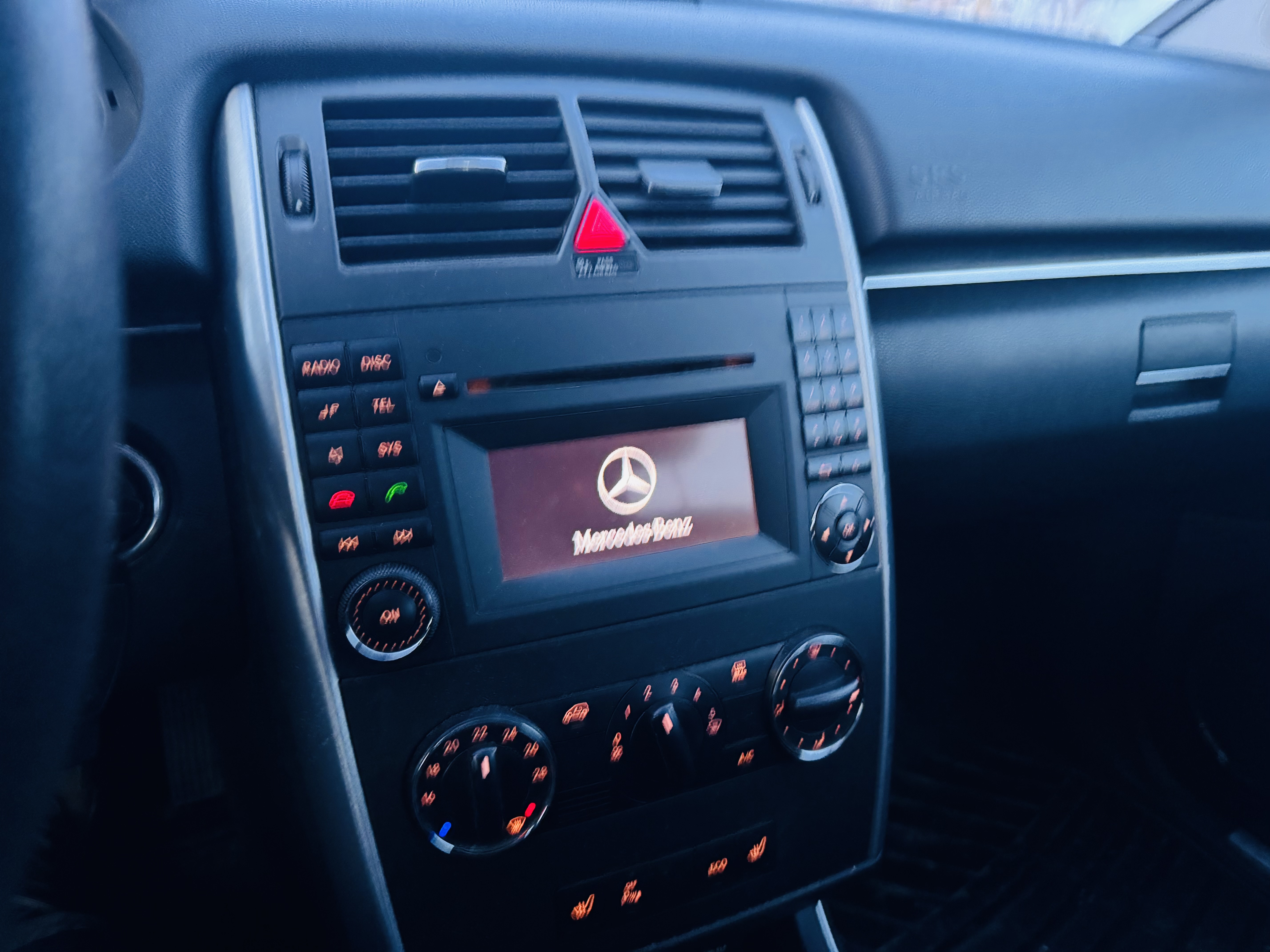 2011 MERCEDES-BENZ B 160