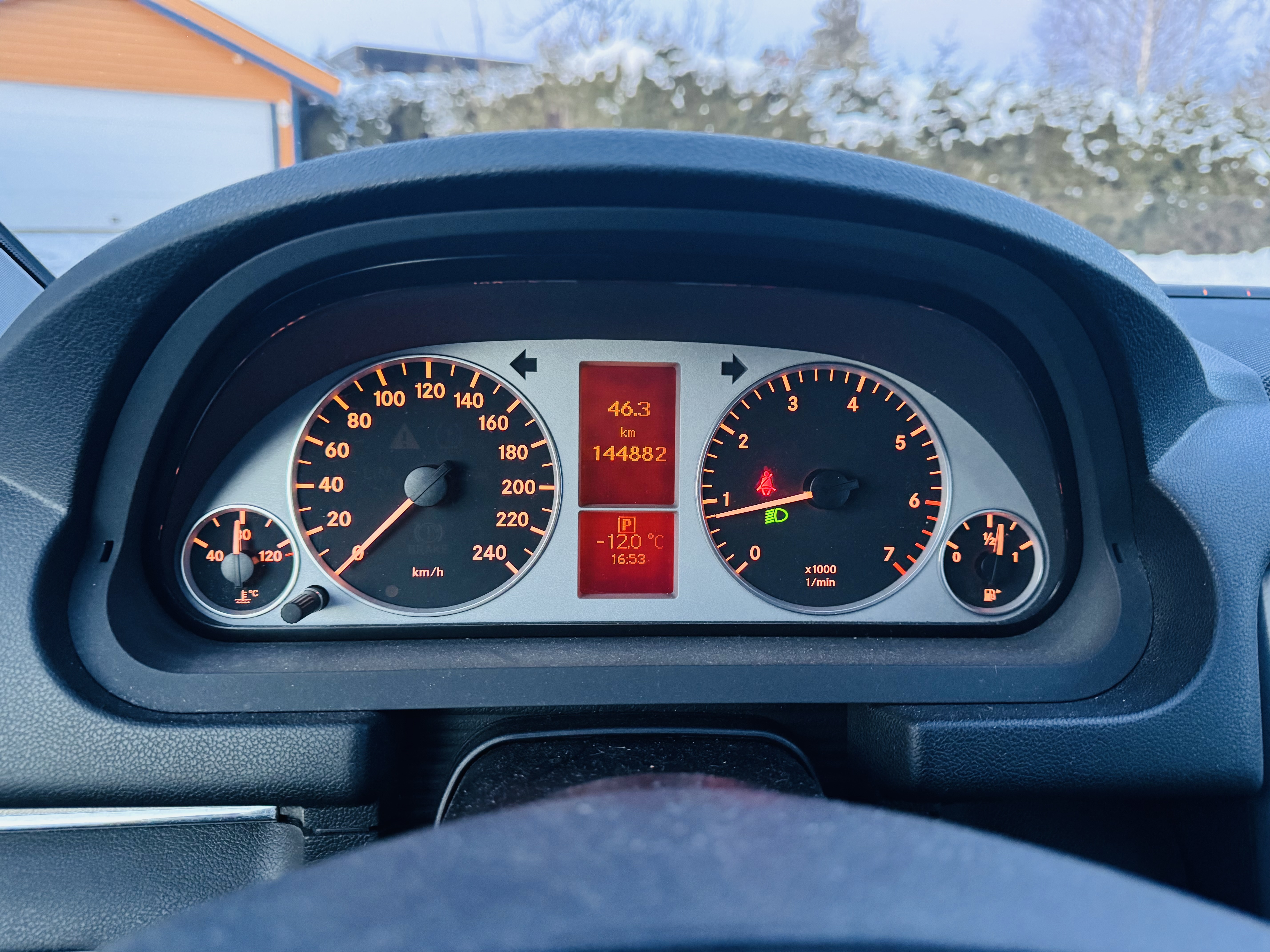 2011 MERCEDES-BENZ B 160